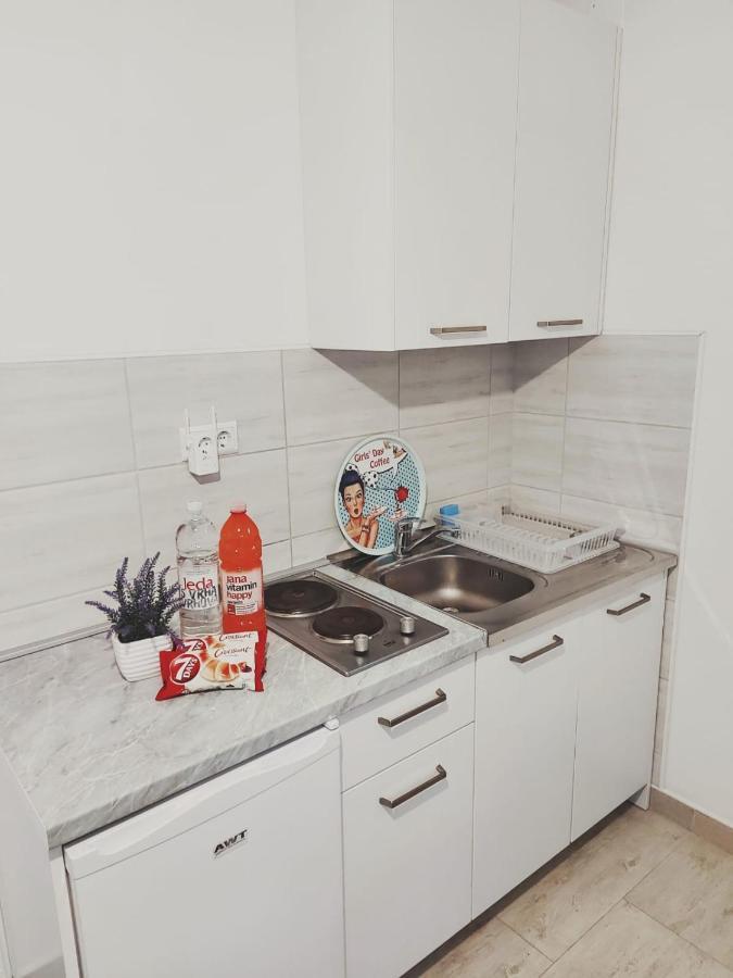 Apartmani Butigan-Tiha Luka เนอุม ภายนอก รูปภาพ