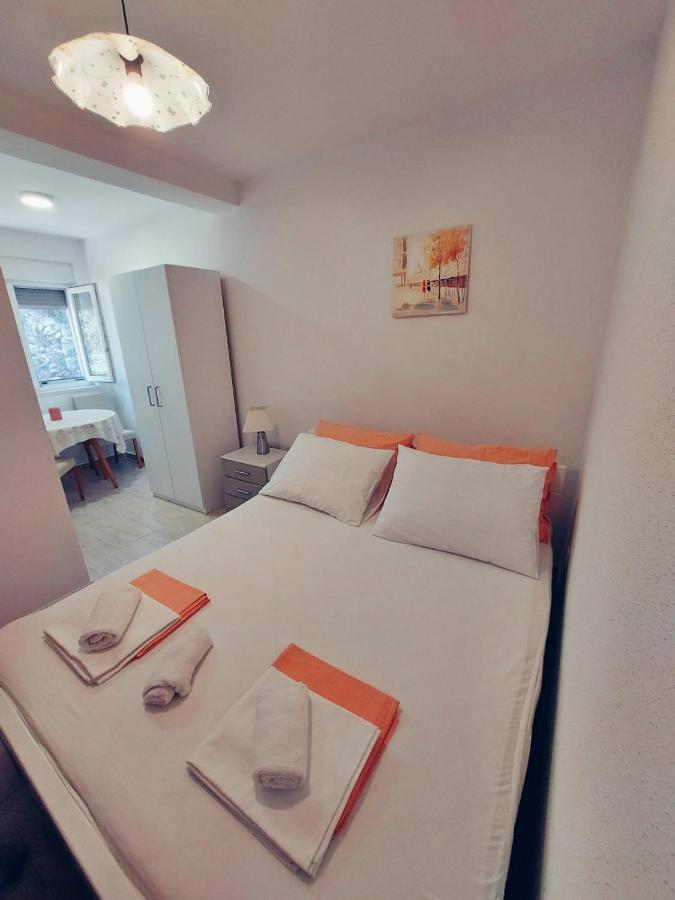 Apartmani Butigan-Tiha Luka เนอุม ภายนอก รูปภาพ