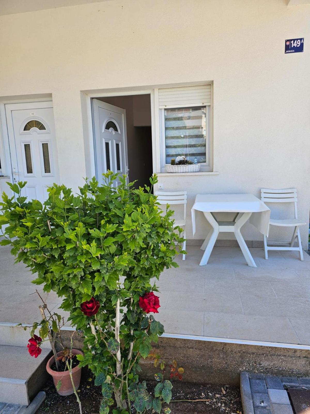 Apartmani Butigan-Tiha Luka เนอุม ภายนอก รูปภาพ