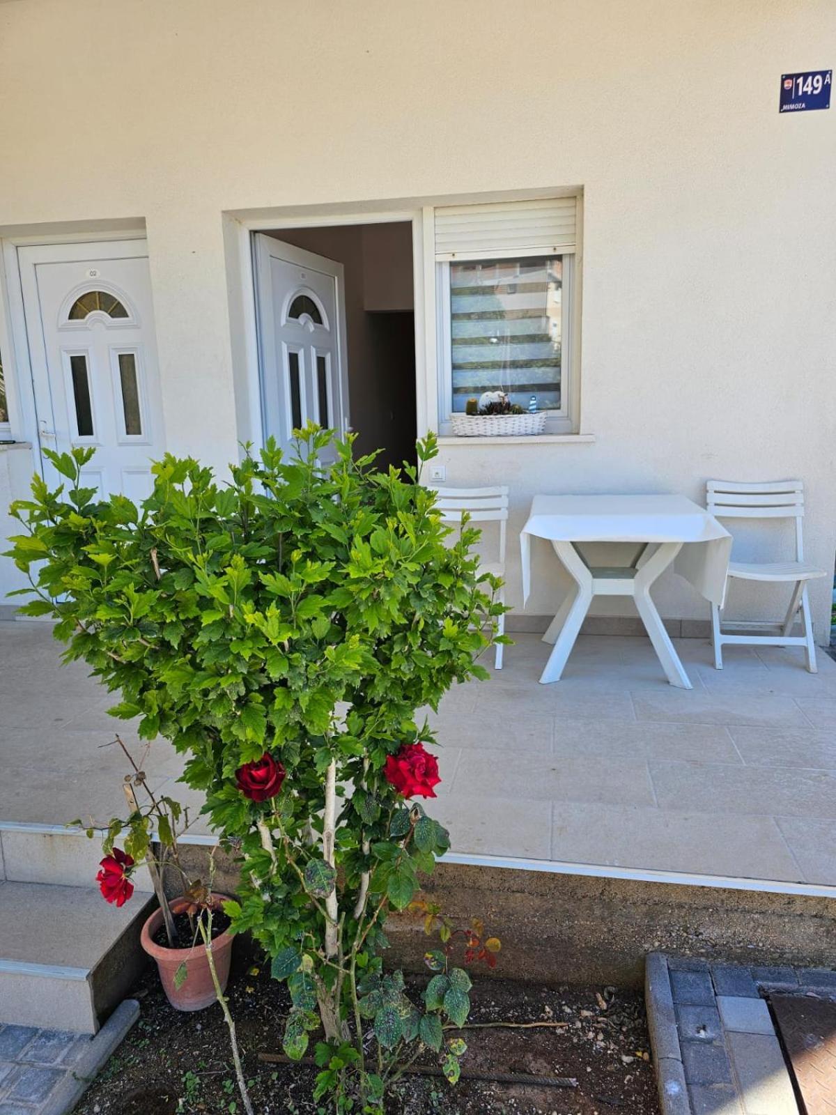Apartmani Butigan-Tiha Luka เนอุม ภายนอก รูปภาพ